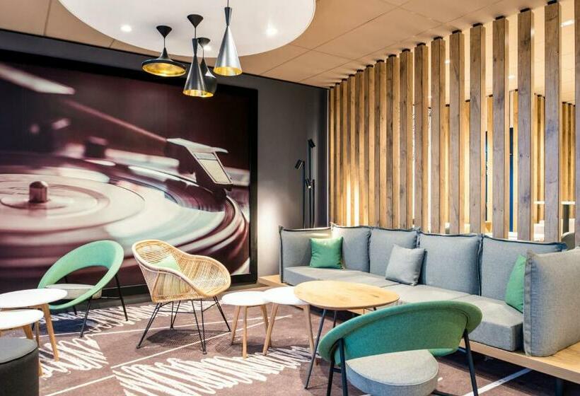 בית מלון כפרי Ibis Gonesse