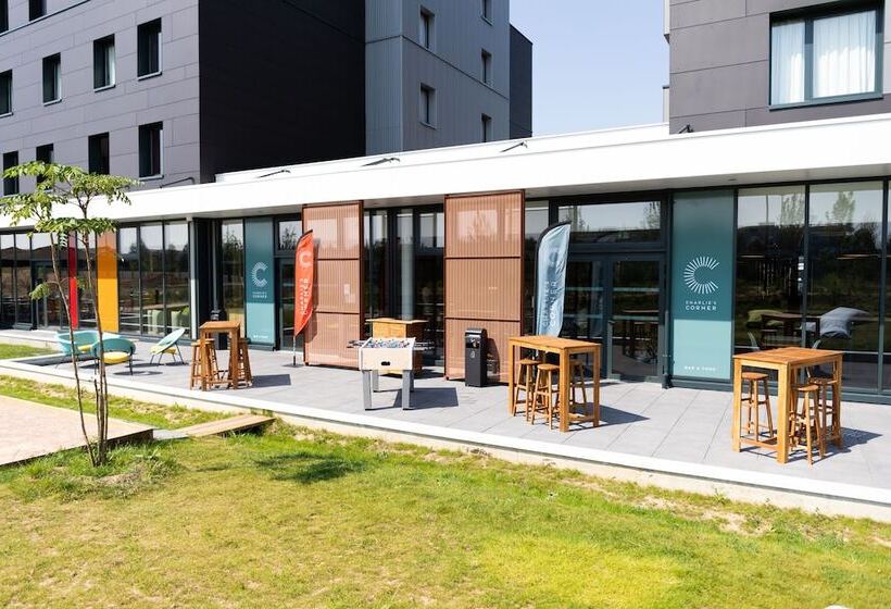 בית מלון כפרי Ibis Gonesse