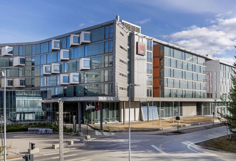 Hotel Radisson Red , Oslo Airport