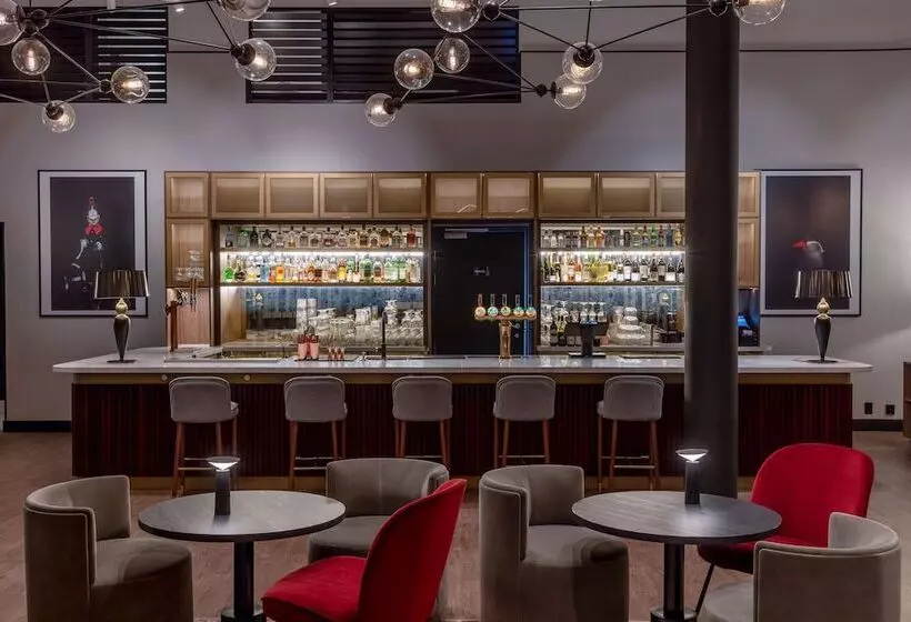 Hotelli Radisson Red , Oslo Airport