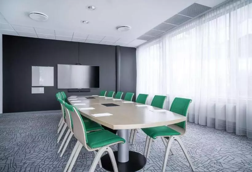 Hotelli Radisson Red , Oslo Airport