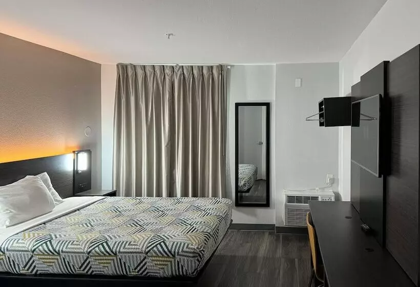 Motel 6 Brownsville, Tx