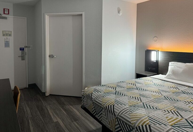 Motel 6 Brownsville, Tx