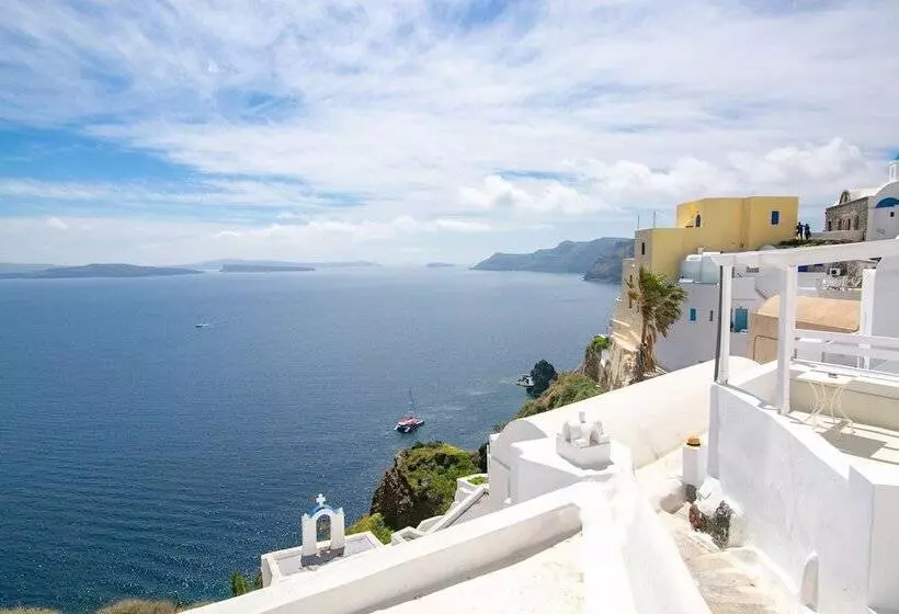 پانسیون White Cave House