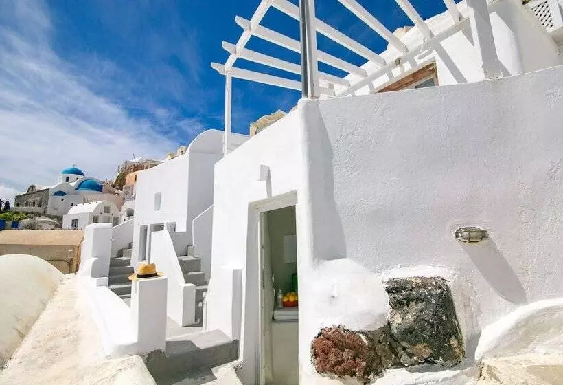 پانسیون White Cave House