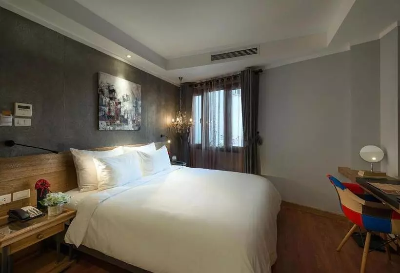 Bespoke Trendy Hotel Hanoi