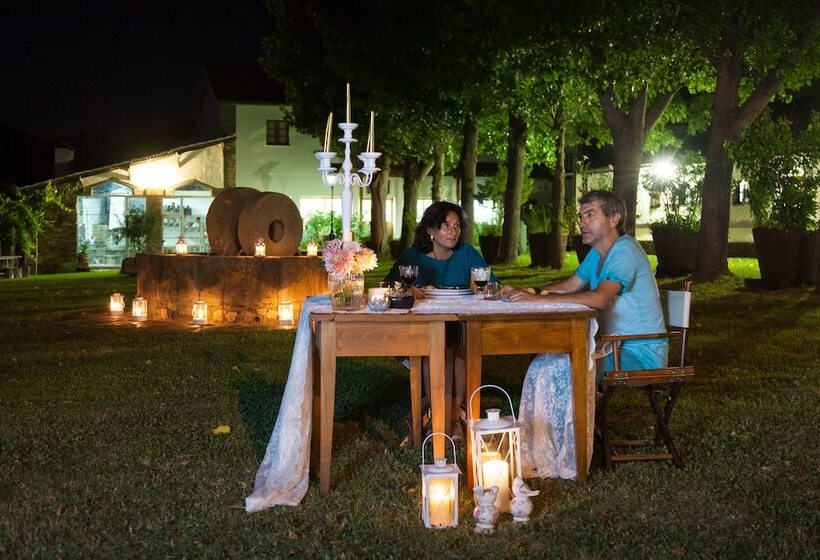 فندق A. Montesinho Turismo