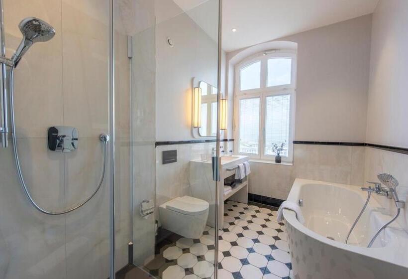 酒店 Am Leuchtturm