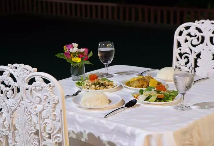 호텔 Arawan Krabi Beach Resort