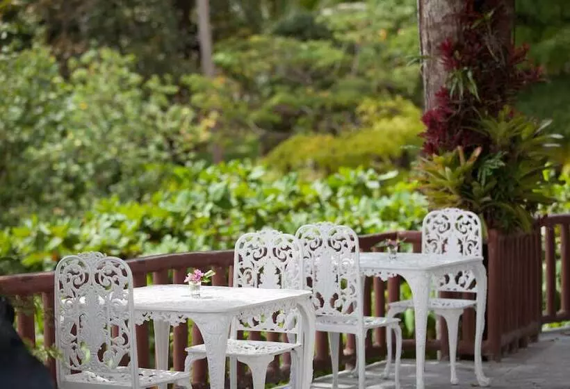 호텔 Arawan Krabi Beach Resort