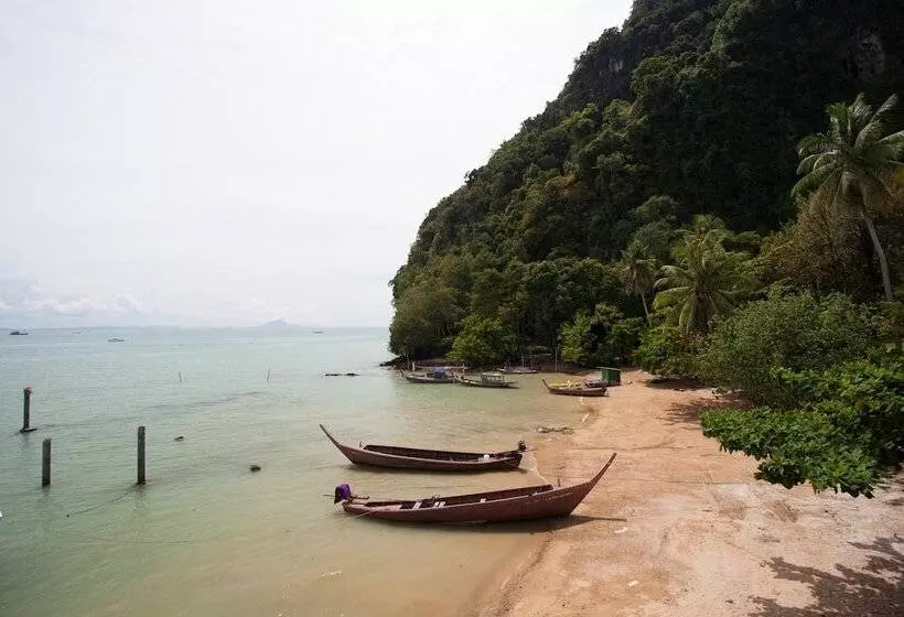 호텔 Arawan Krabi Beach Resort