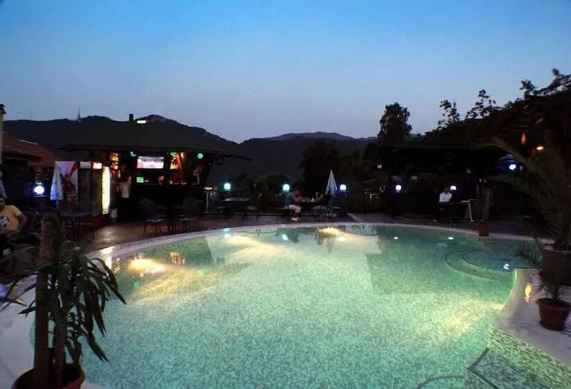 Отель Belvedere