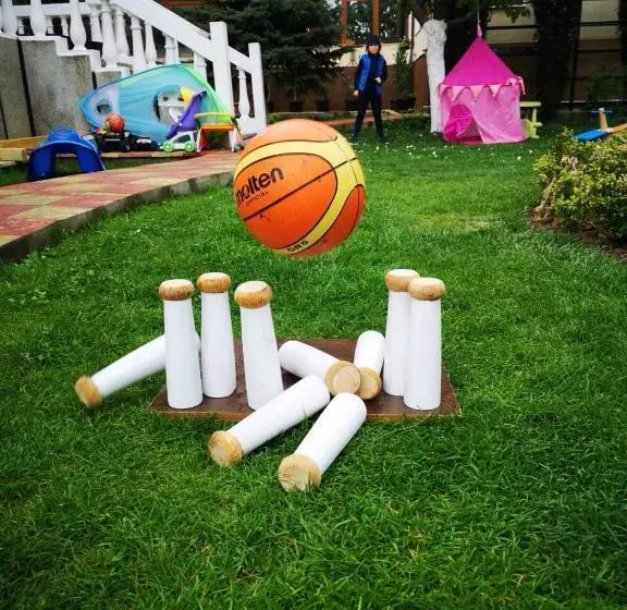 هتل Complex Marinn Costinesti