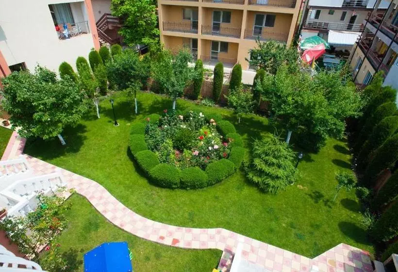 هتل Complex Marinn Costinesti