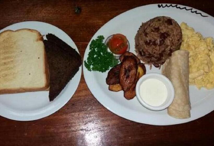 فندق Costa Verde