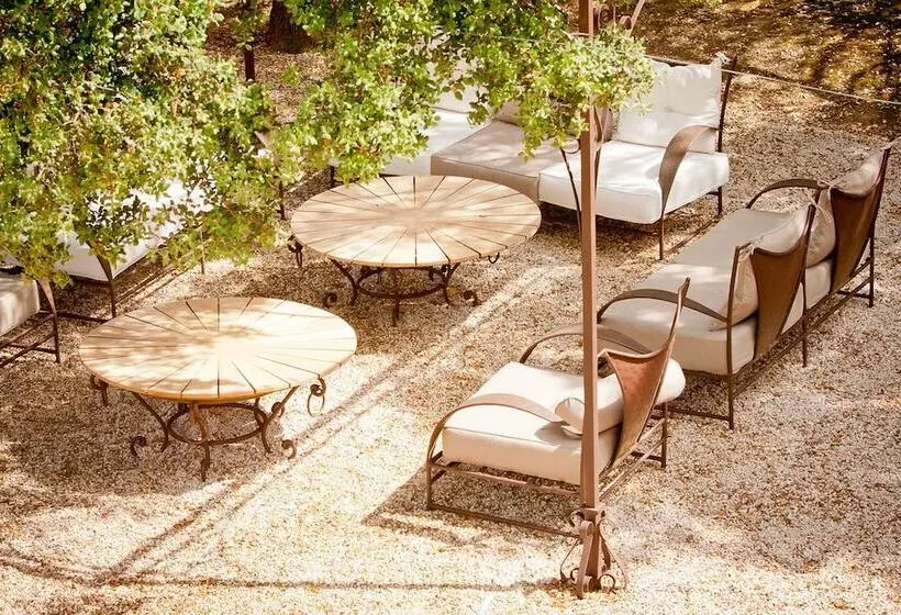 Отель Hôtel Côté Ventoux