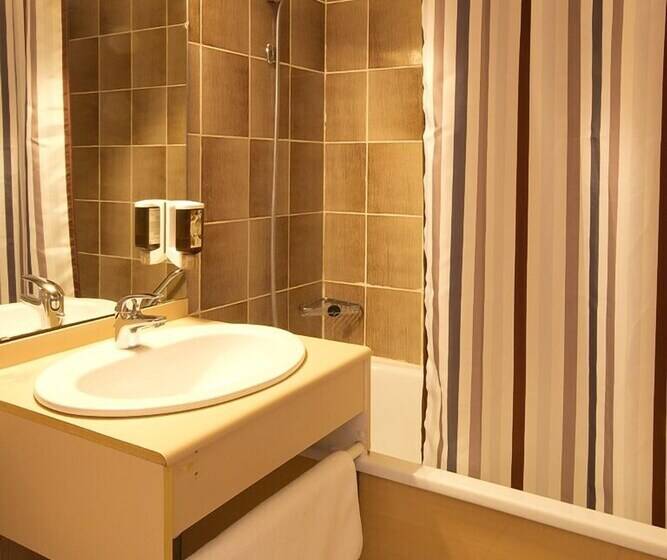 ホテル Hôtel Côté Ventoux