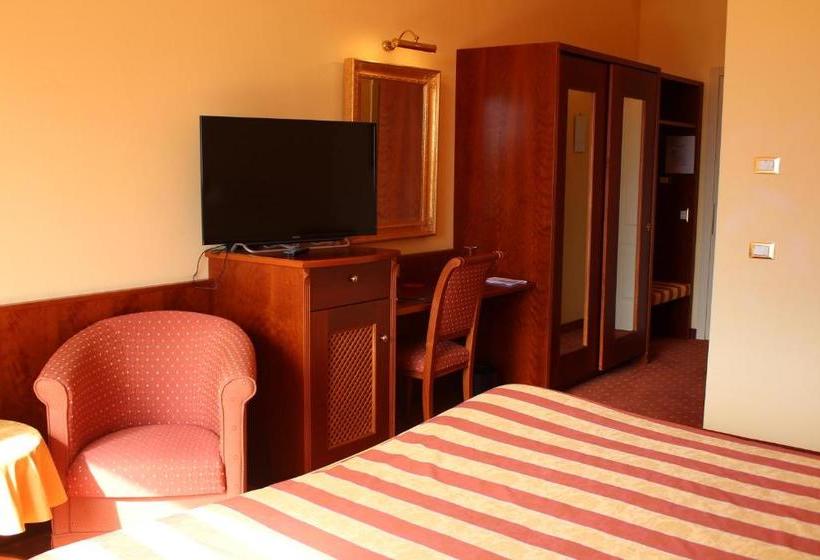 酒店 La Dolce Vita