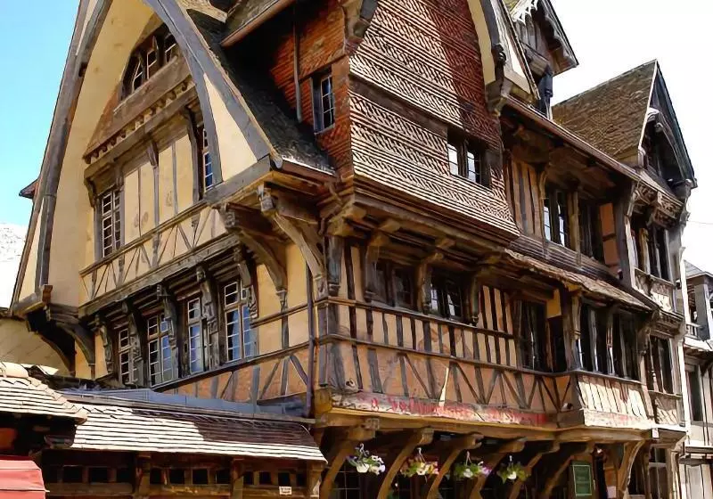 Hotel La Residence Manoir De La Salamandre