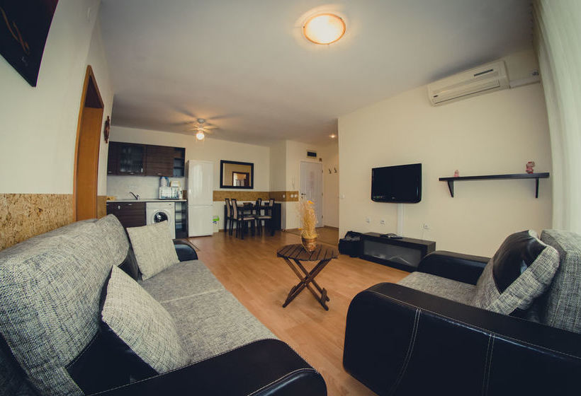 فندق Nessebar Fort Club