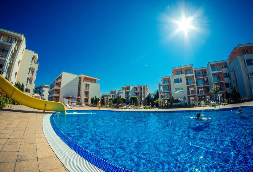 فندق Nessebar Fort Club