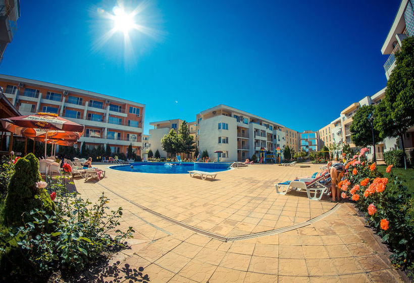 فندق Nessebar Fort Club