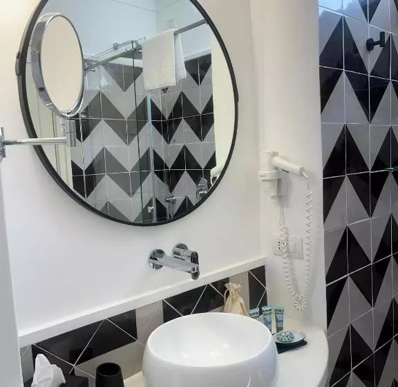 هتل Orsa Maggiore