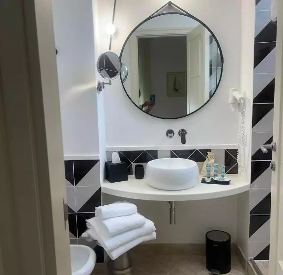 هتل Orsa Maggiore