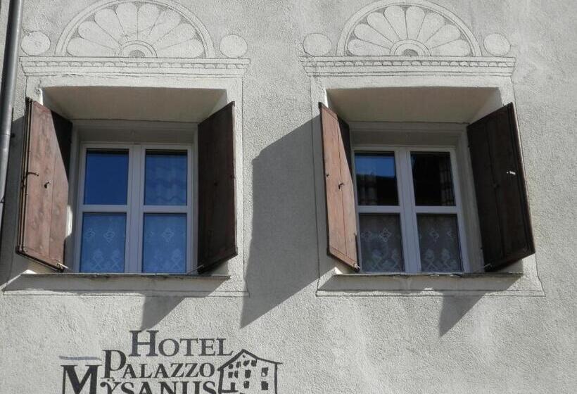 בית מלון כפרי Palazzo Mysanus Samedan
