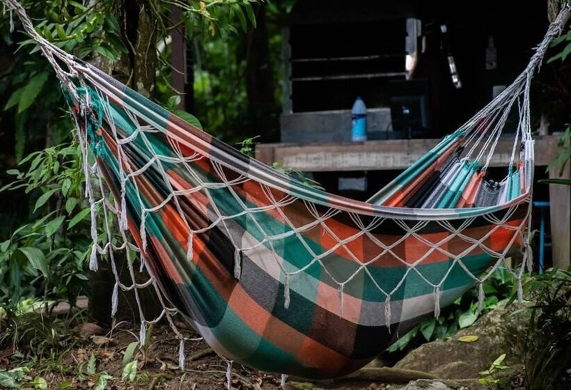 هتل Chalé Ouro Verde