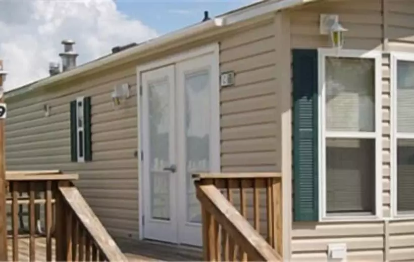 فندق Red Shoes Rv Park