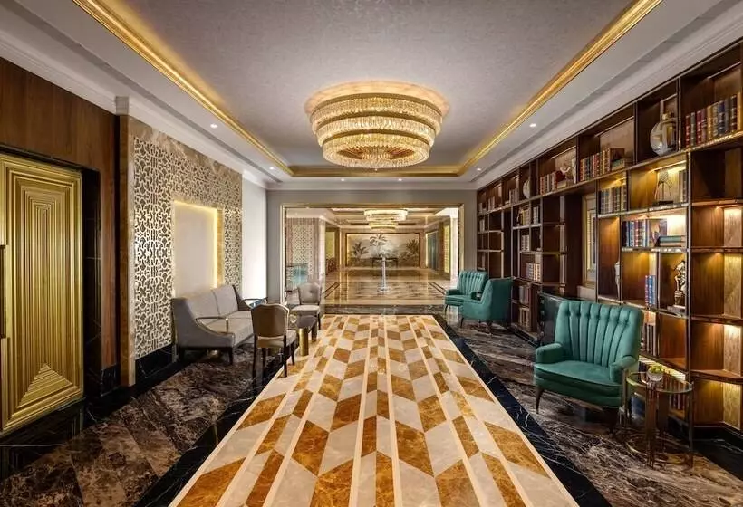 Hotel The St. Regis Mumbai