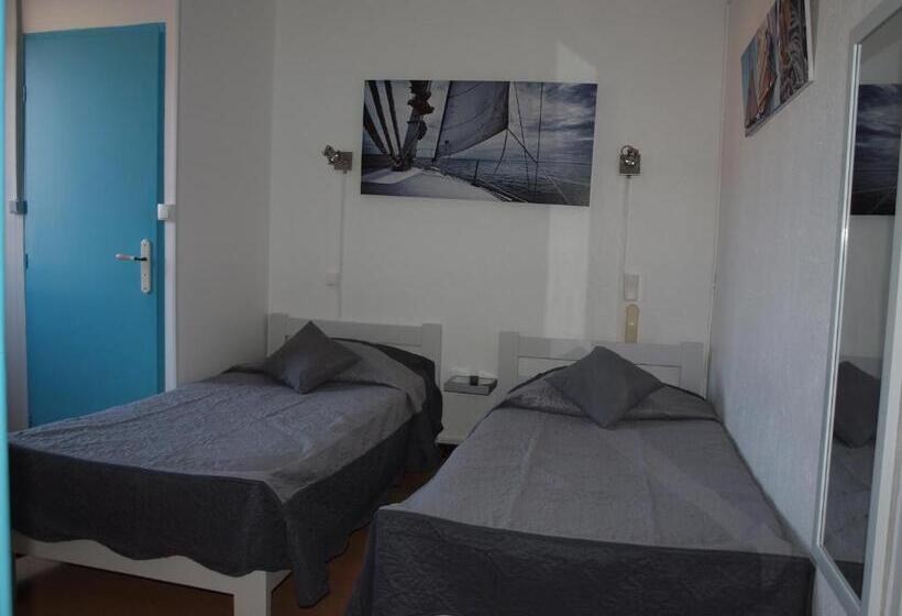 Hôtel Restaurant   Villa Les Sirènes