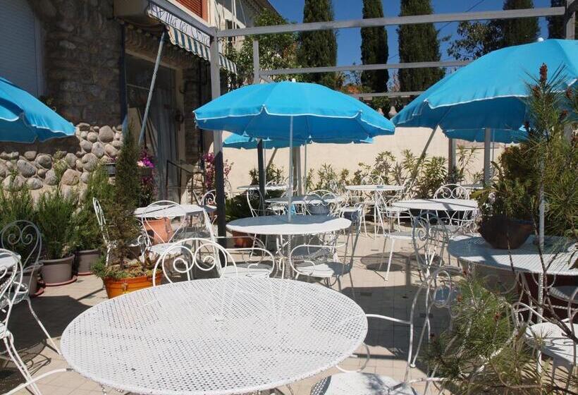 Hôtel Restaurant   Villa Les Sirènes