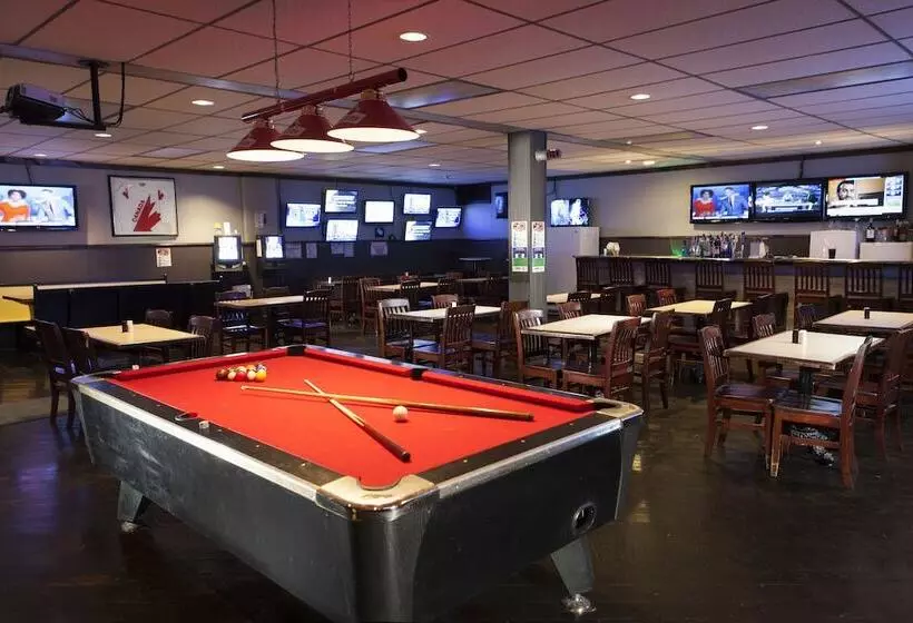 汽车旅馆 Brunswick Parry Sound