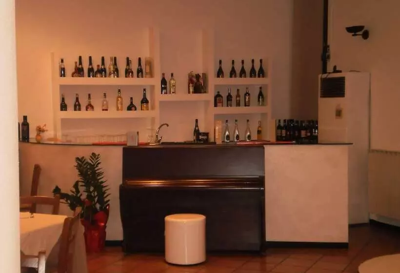 اقامتگاه Rta Le Corti