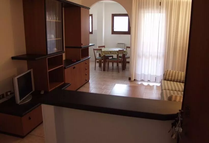 اقامتگاه Rta Le Corti