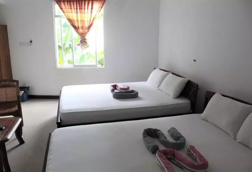 ホテル The Sisara