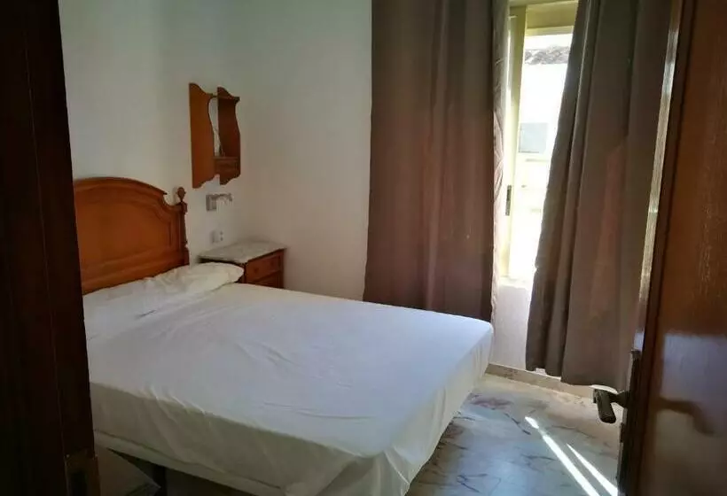 Majatalo Economico No Es 1 Hotel Check In De 15 A 18 Horas