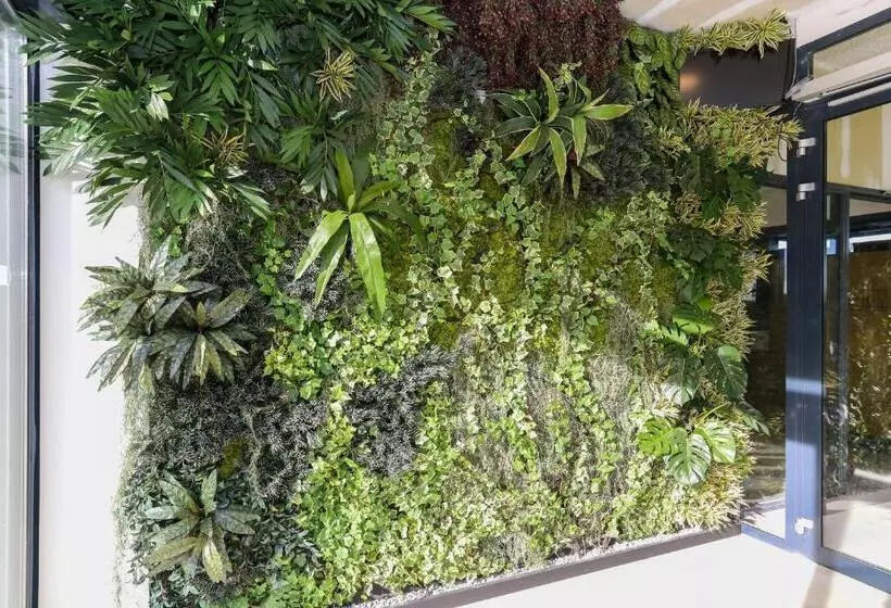 Fletcher Hotel Rotterdam Airport