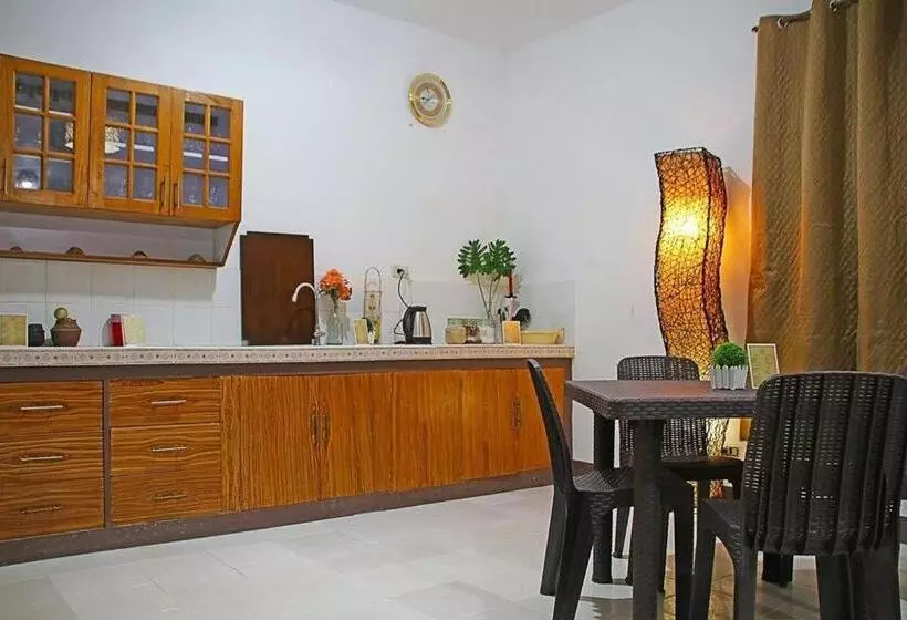 Aamiaismajoitus (B&B) Prim Travellers Inn