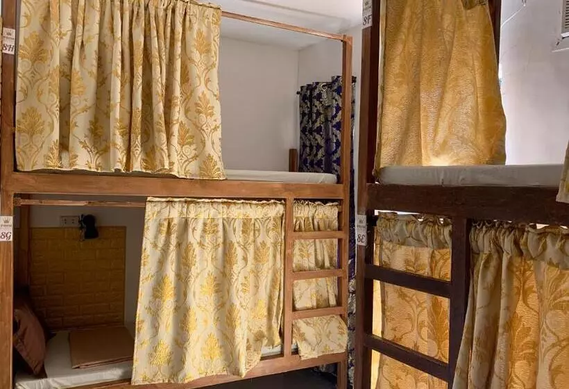 Aamiaismajoitus (B&B) Prim Travellers Inn
