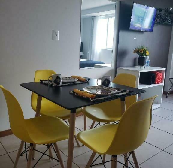 Flat Beira Mar 212   Manaíra