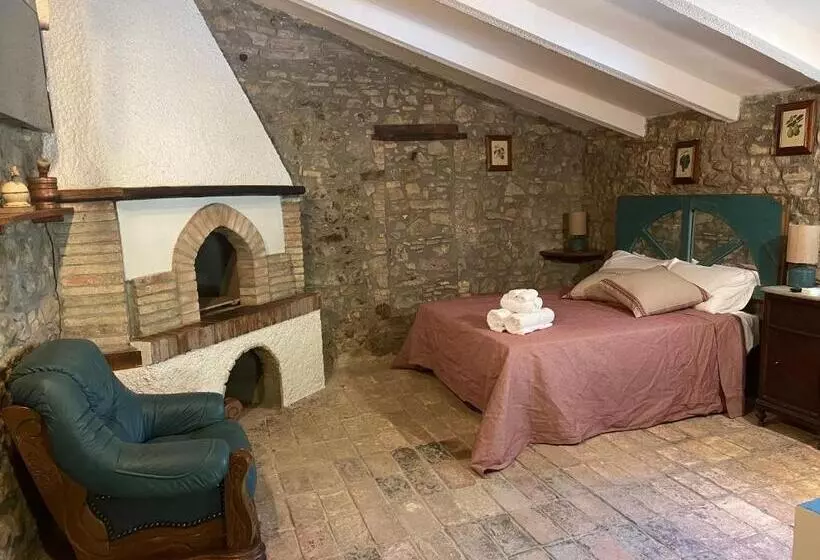 ホテル Agriturismo L Arte Dei Semplici