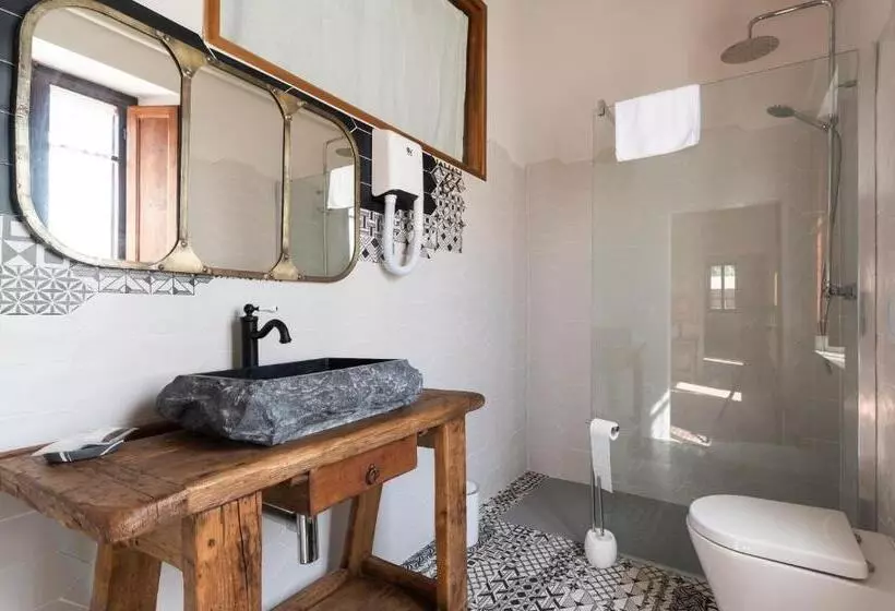 ホテル Agriturismo L Arte Dei Semplici