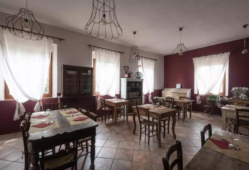 ホテル Agriturismo L Arte Dei Semplici