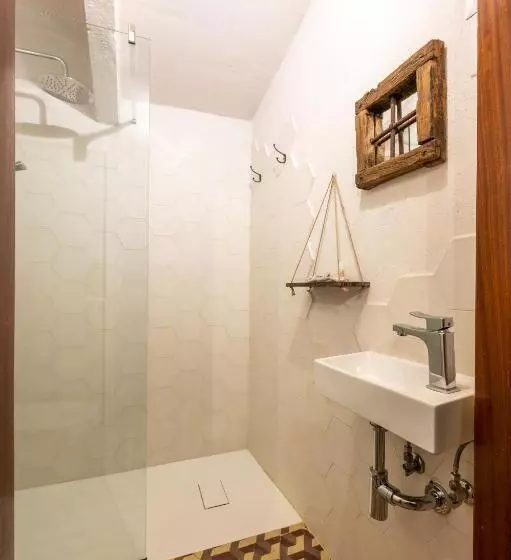ホテル Agriturismo L Arte Dei Semplici