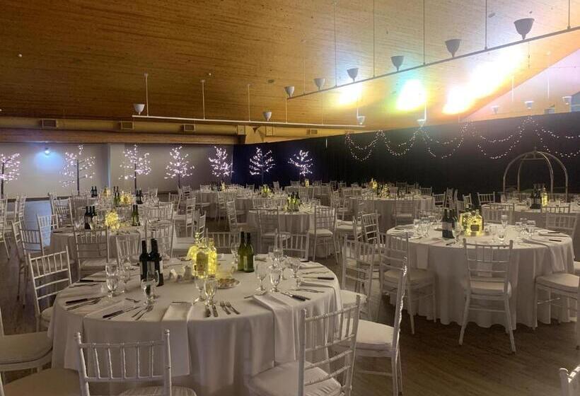 בית מלון כפרי Hôtel Et Centre De Villégiature Lac Carling