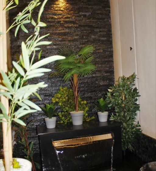 ホテル Shri Anand Dham, Nathdwara   125 Meters Away From The Temple