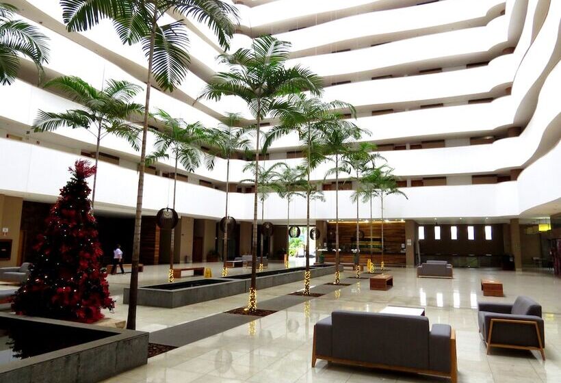 Piazza Diroma Com Acesso Ao Acqua Park   Edilane